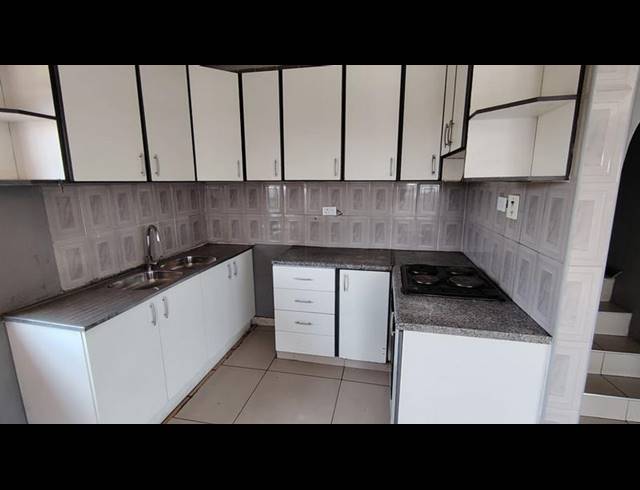 3 BEDROOM DUPLEX FOR SALE IN SHALLCROSS